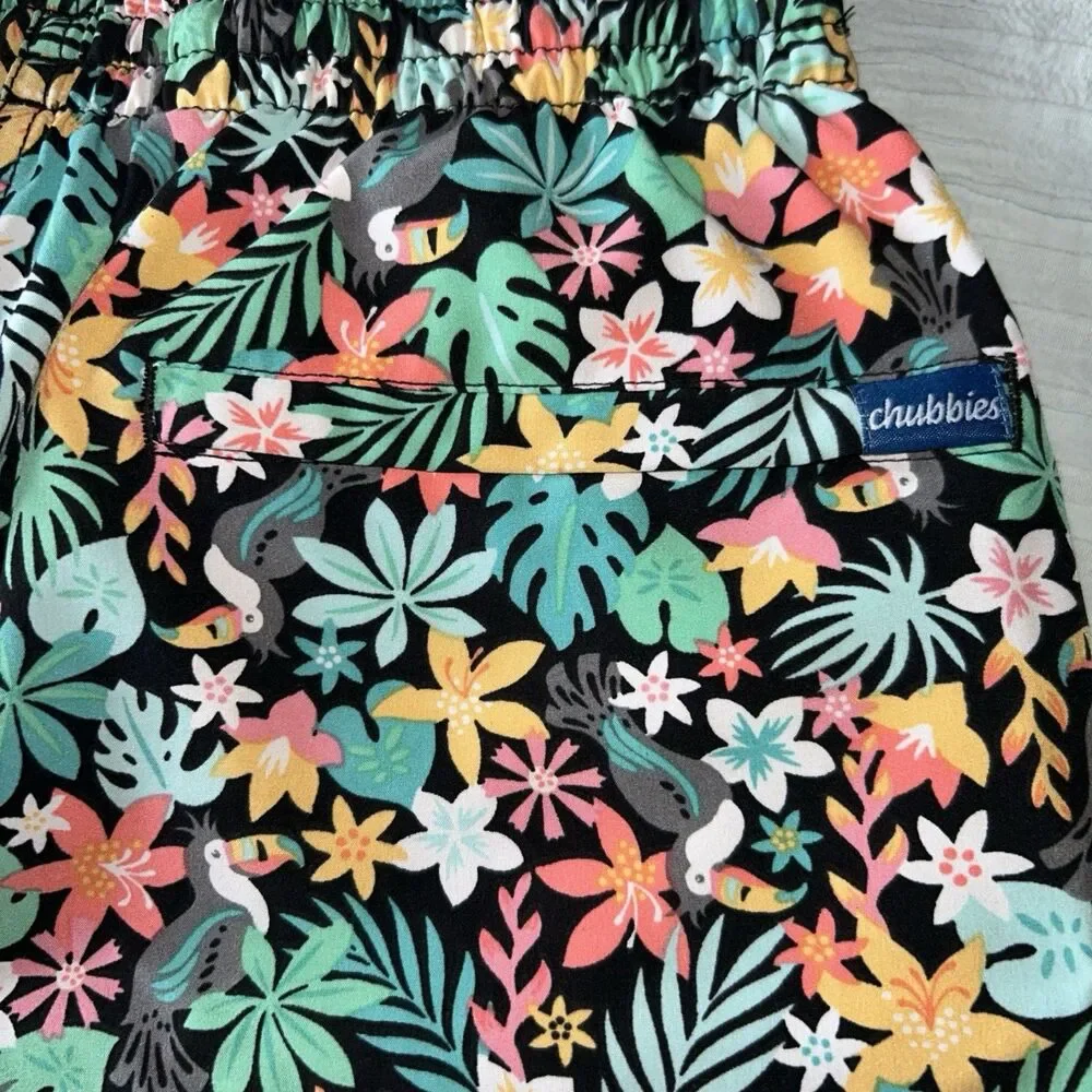 Chubbies The Bloomerangs Boys Medium Swim Trunks Midnight Flowers Tuscan Palm
